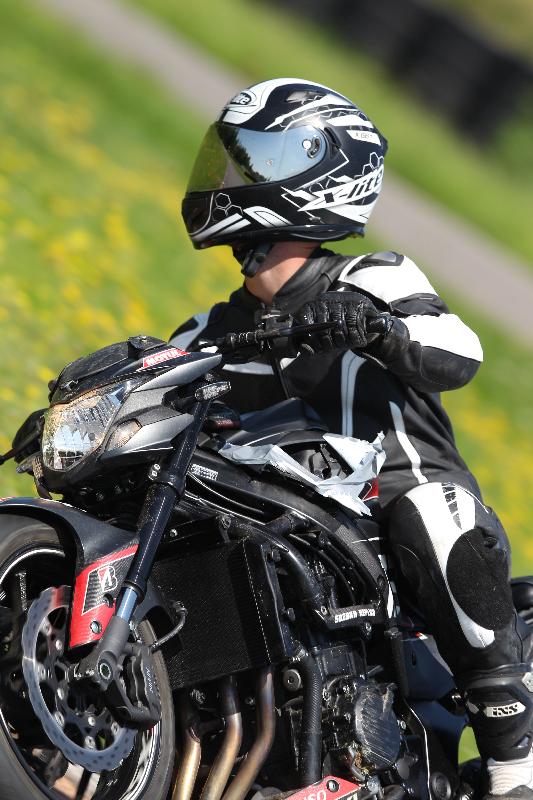 /Archiv-2021/23 19.07.2021 Plüss Moto Sport ADR/Gruppe Freies Fahren/ohne Startnummer
